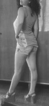 Public Photo of curly-sexy