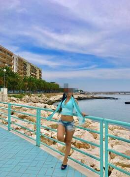 Public Photo of LADY_CRYSTAL