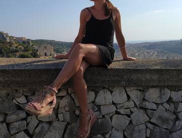 Public Photo of Yvett