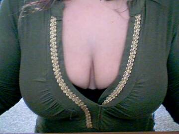 Public Photo of provocatrice29